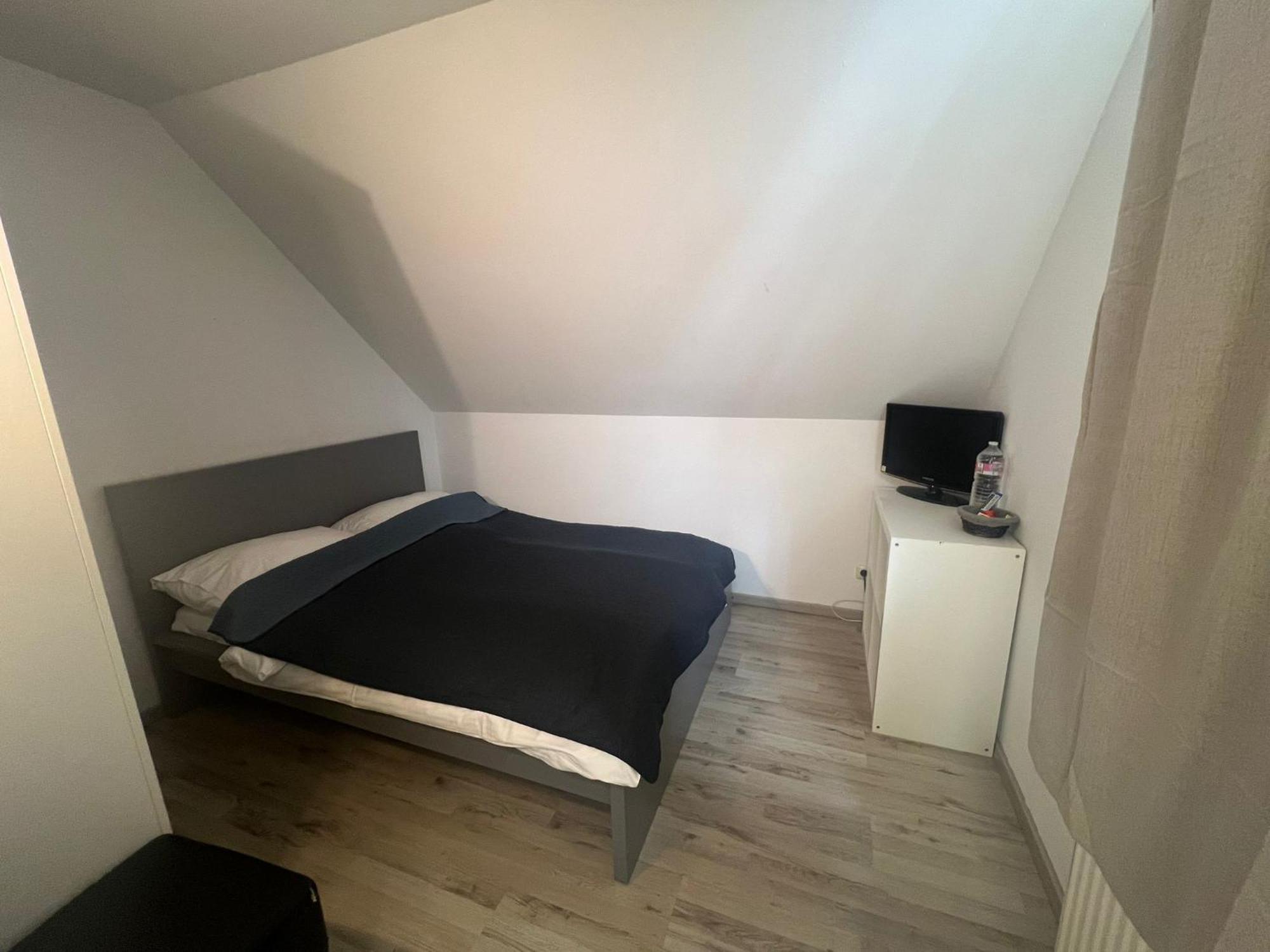 Upper-house Goldener Hirsch *