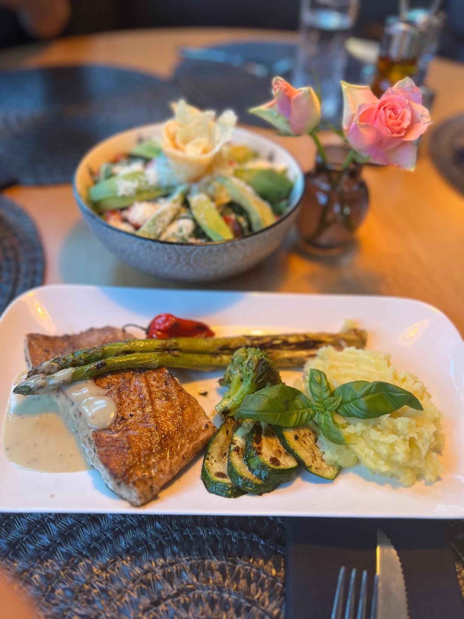 Upper-house Goldener Hirsch Hotel Aystetten